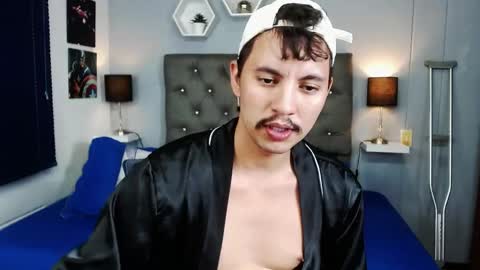 Alexx Leon online show from 05-28-26, 09:23