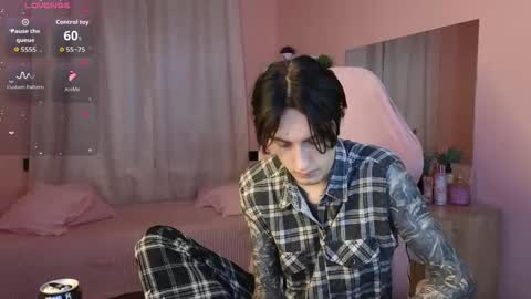 Snapshot of alexxone_ chatting on 11-07-25, 12:16 Alex online show from 11-07-25, 12:16