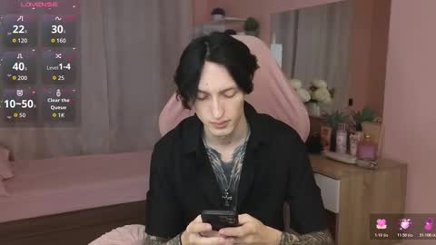 Snapshot of alexxone_ chatting on 12-01-25, 12:10 Alex online show from 12-01-25, 12:10