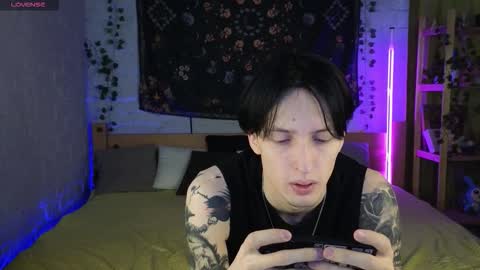 Snapshot of alexxone_ chatting on 02-06-26, 02:38 Alex online show from 02-06-26, 02:38