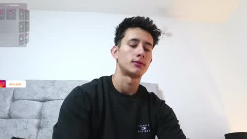 Alex online show from 02-12-25, 12:16