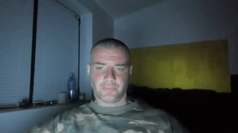 Snapshot of alfiesolomons87 chatting on 05-04-26, 07:43 alfiesolomons87 online show from 05-04-26, 07:43