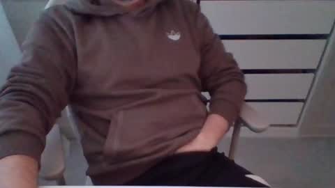 Snapshot of alfo267 chatting on 10-13-25, 08:25 WorkFromHomeFun online show from 10-13-25, 08:25