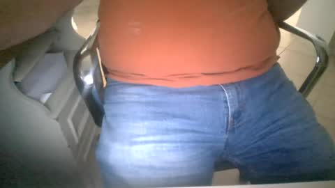 Snapshot of alfonsogomez110 chatting on 07-28-26, 04:27 Alfonso Gomez online show from 07-28-26, 04:27