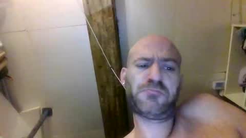 Edgarrrdd1021 online show from 04-10-26, 12:38