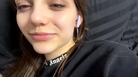 Alice online show from 11-23-25, 02:22