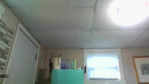 Snapshot of ali_tayler chatting on 10-04-25, 01:31 ali_tayler online show from 10-04-25, 01:31