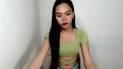 ALIAH online show from 10-23-25, 10:41