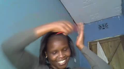 Snapshot of alic_crazy chatting on 11-03-25, 11:33 alic_crazy online show from 11-03-25, 11:33