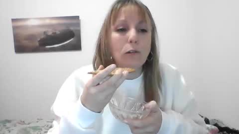 Snapshot of alice8363 chatting on 01-26-25, 05:13 Alice online show from 01-26-25, 05:13