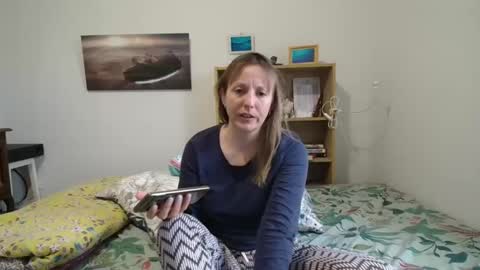 Snapshot of alice8363 chatting on 03-01-25, 09:18 Alice online show from 03-01-25, 09:18