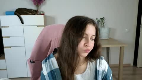 Alice online show from 09-20-25, 07:26