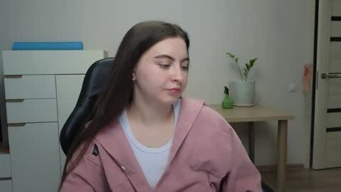 Alice online show from 03-27-26, 06:08