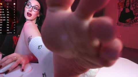 Miss Alice online show from 02-04-25, 03:11