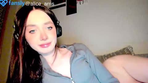Snapshot of alice__aris chatting on 03-08-26, 06:55 Alice Aris online show from 03-08-26, 06:55