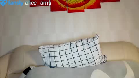 Alice Aris online show from 05-26-26, 04:14