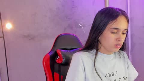 Alice Susan online show from 04-21-26, 02:51