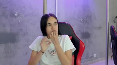 Alice Susan online show from 06-03-26, 02:33