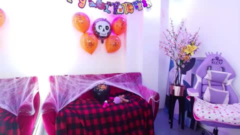 Alice  online show from 10-30-25, 03:41