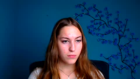 Snapshot of alice_dreamofu chatting on 07-22-26, 11:13 Alice online show from 07-22-26, 11:13
