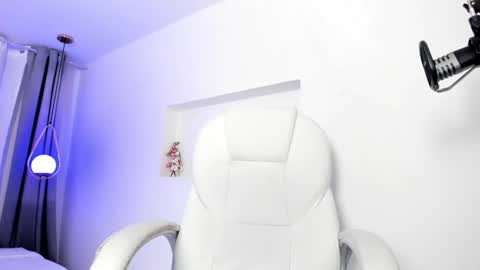 alice_elare online show from 06-23-26, 03:59