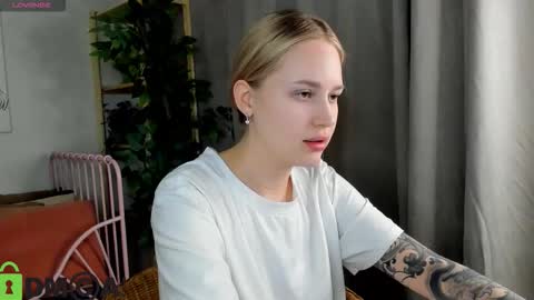 Alice online show from 12-14-25, 10:47