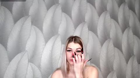 Alice online show from 12-08-24, 03:32