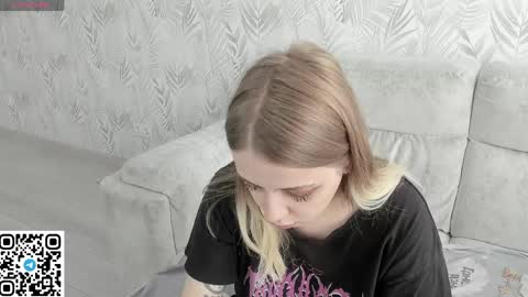 Snapshot of alice_halle chatting on 06-02-26, 08:38 alice_halle online show from 06-02-26, 08:38