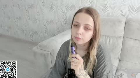 Snapshot of alice_halle chatting on 06-03-26, 07:00 alice_halle online show from 06-03-26, 07:00