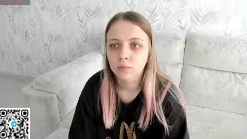 Snapshot of alice_halle chatting on 06-08-26, 06:47 alice_halle online show from 06-08-26, 06:47