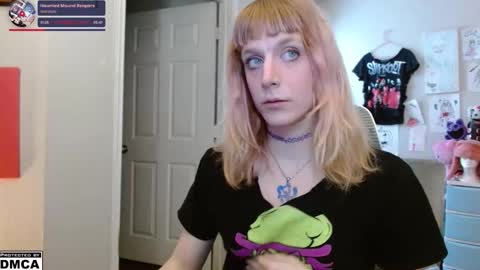 Snapshot of alice_hatchette chatting on 02-08-26, 06:22 Alice Hatchette online show from 02-08-26, 06:22