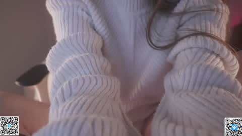 Snapshot of alice_kosmos chatting on 09-13-25, 10:09 Alice online show from 09-13-25, 10:09