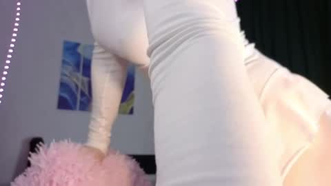 Alice online show from 04-04-26, 06:16