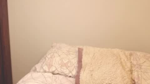 Alice online show from 10-01-25, 06:14