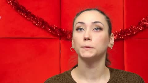 Snapshot of alice_munro chatting on 12-29-24, 10:14 AliceMunro online show from 12-29-24, 10:14