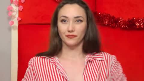 Snapshot of alice_munro chatting on 12-30-24, 04:20 AliceMunro online show from 12-30-24, 04:20