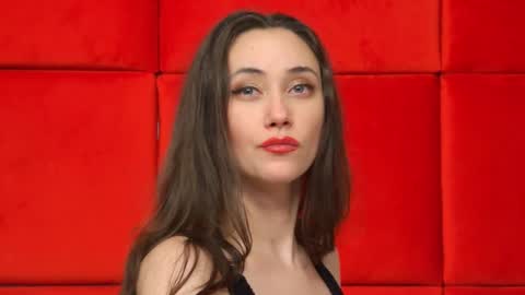 Snapshot of alice_munro chatting on 02-08-25, 04:57 AliceMunro online show from 02-08-25, 04:57