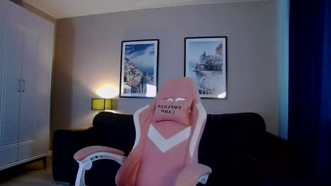 Alice online show from 04-08-26, 03:06