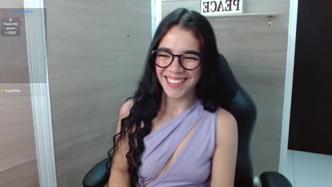 Snapshot of alice_rose5 chatting on 02-24-25, 02:15 Alice online show from 02-24-25, 02:15