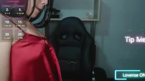 Snapshot of alice_rose5 chatting on 03-05-25, 06:23 Alice online show from 03-05-25, 06:23