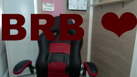 Snapshot of alice_rose5 chatting on 03-11-25, 06:32 Alice online show from 03-11-25, 06:32