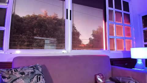 alice_simpson1 online show from 10-09-25, 11:52