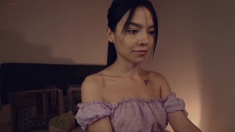 Snapshot of alice_steffen chatting on 01-17-25, 10:01 evedam online show from 01-17-25, 10:01