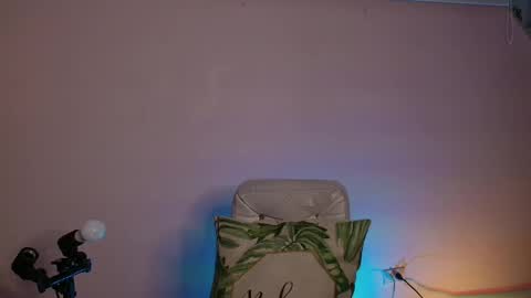 Snapshot of alice_steffen chatting on 02-18-25, 02:59 evedam online show from 02-18-25, 02:59