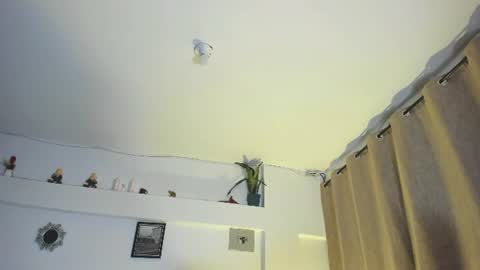 Alice thompsonx online show from 06-23-26, 12:19