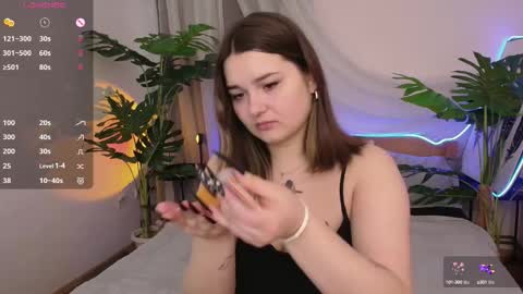 Alice  online show from 10-07-25, 02:36