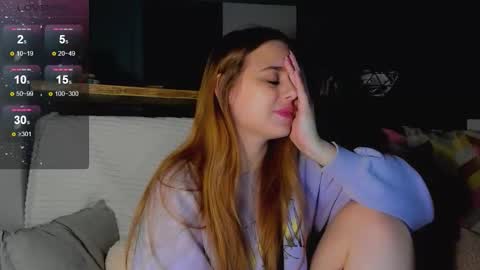 Snapshot of alice_wander chatting on 11-20-25, 01:55 Alice online show from 11-20-25, 01:55