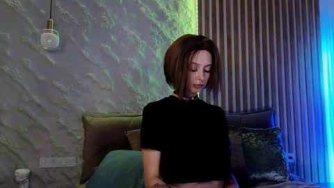 Your sweet Alice INST alicebellies online show from 03-13-26, 10:11