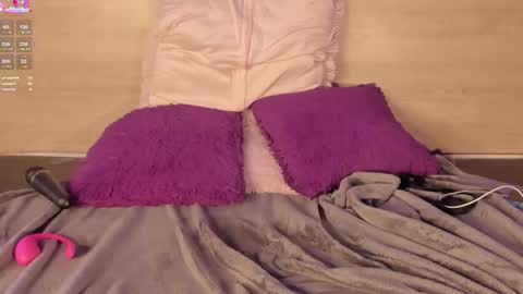 Alice  online show from 03-08-25, 08:35