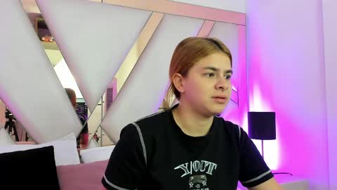 AliceCruz online show from 05-28-26, 11:40